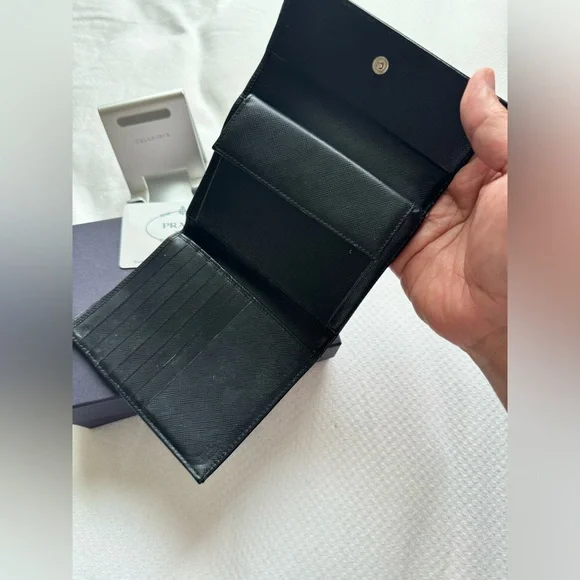 🔥Prada Nylon Tri-Fold Wallet - Picture 9 of 17